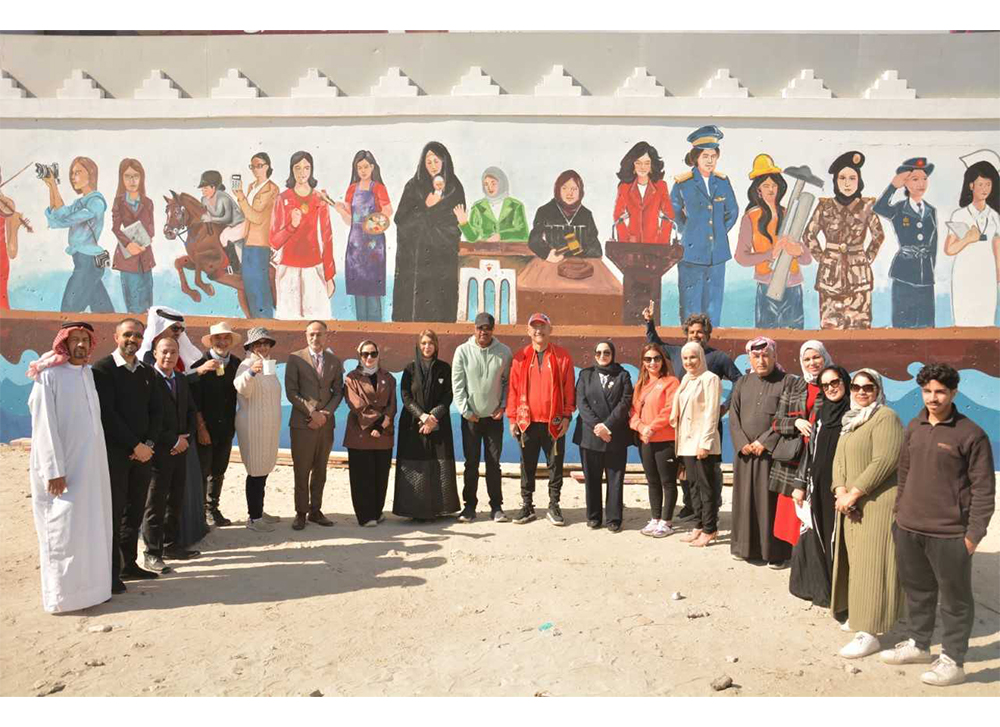 محافظ الشمالية يشيد بجدارية 